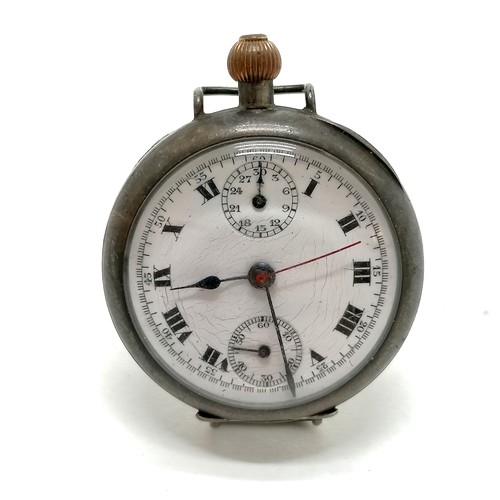 400 - Unusual silver cased WWI period chonograph wristwatch (34mm diameter) t/w 2 x Casio LCD watches & ma... 