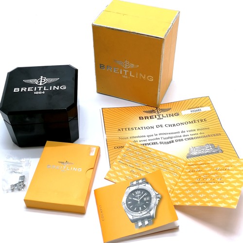 413 - Breitling gents bi-metal Cockpit chronometer wristwatch with original paperwork / booklet / box + ex... 