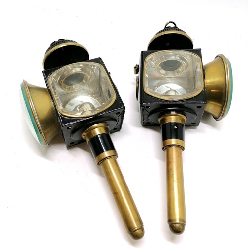 91 - Pair of antique carriage lamps with bevelled glass by Regal carriage co., Holsworthy, Devon - 45cm h... 