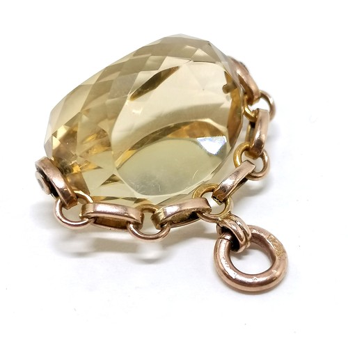 204 - 9ct hallmarked rose gold citrine swivel fob pendant with fancy link detail to swivel - total weight ... 