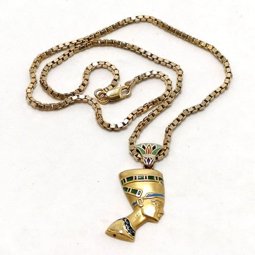 293 - 9ct hallmarked gold box link 40cm chain with unmarked gold (touch tests as 18ct gold) Egyptian Nefri... 