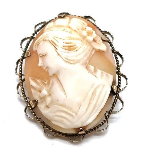 318 - 9ct hallmarked gold pearl set pendant, hand carved shell cameo brooch in rolled gold mount (3.5cm), ... 