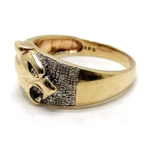 365 - 9ct hallmarked gold jaguars head ring with diamonds detail - size S & 3.5g total weight