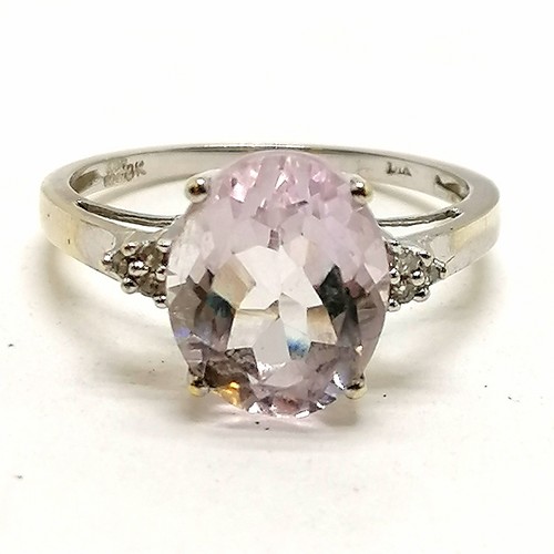 383 - 9ct hallmarked white gold pale amethyst and diamond ring - size P½ & 2.7g total weight