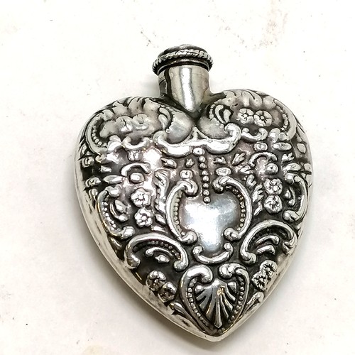 449 - Sterling silver heart shaped scent bottle with screw down lid - 5cm t/w antique unmarked silver doub... 