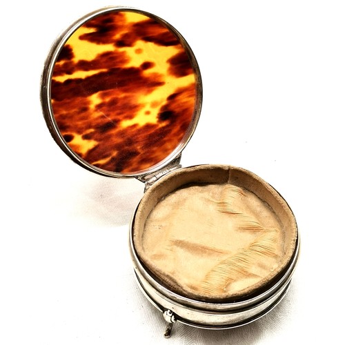 456 - Silver & tortoiseshell ring box on 3 feet - 8cm diameter ~ loaded to base and has dents / slight a/f