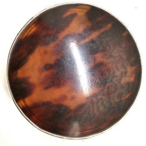 456 - Silver & tortoiseshell ring box on 3 feet - 8cm diameter ~ loaded to base and has dents / slight a/f