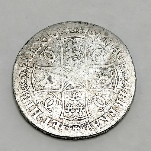 537 - 1664 Charles II crown t/w 1696 William III crown - 58g