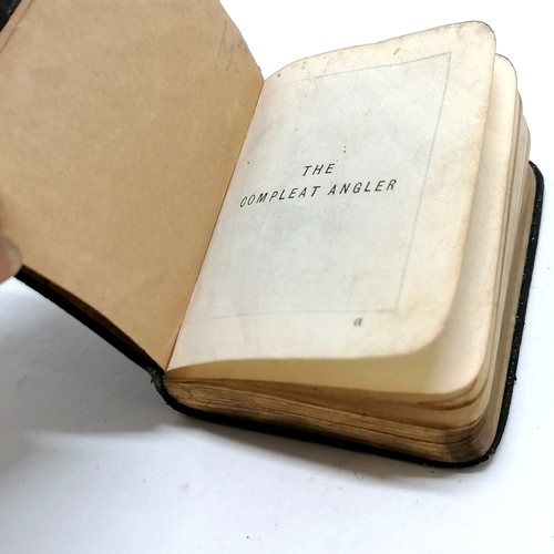 560 - Antique miniature book - The compleat angler by Izaak Walton (588pp) - 5.5cm x 4.7cm