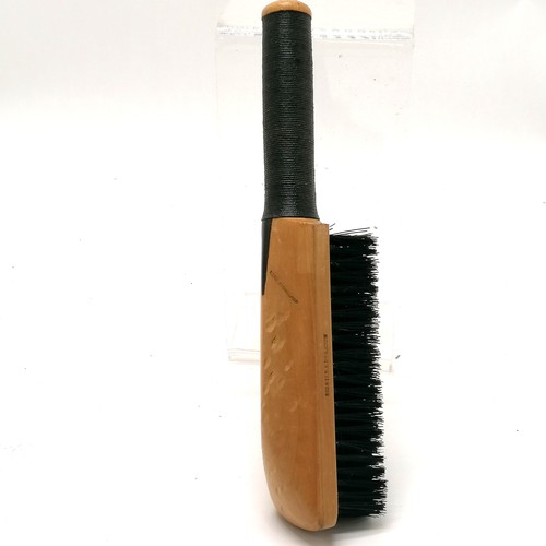 603 - Novelty clothes brush in the form of a cricket bat by G B Kent & Sons Regd # ?51667 - 24cm ~ has den... 