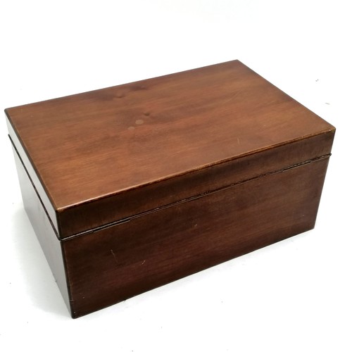 38 - Vintage Alfred Dunhill mahogany humidor / cigar box - 32cm x 21cm x 15cm high ~ has scuffs to front ... 