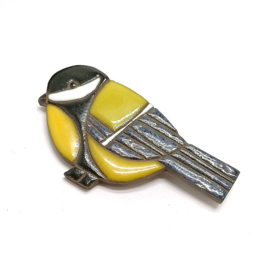 256 - Zara Design stoneware Great tit brooch - 6.7cm long - SOLD ON BEHALF OF THE NEW BREAST CANCER UNIT A... 