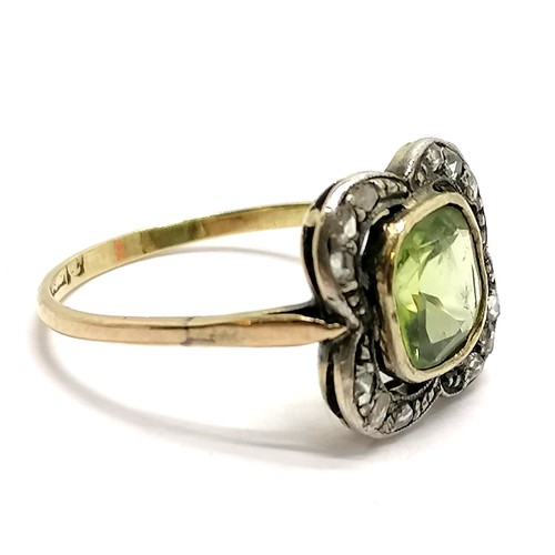 355 - Antique indistinctly marked gold (touch tests as 14ct) peridot & diamond ring - size Q & 2.4g