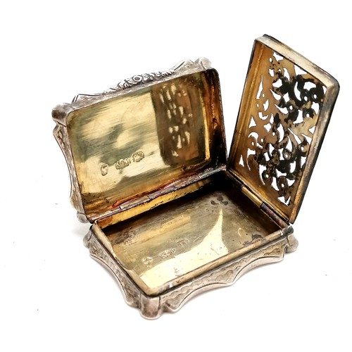 477 - Antique silver vinaigrette by Nathaniel Mills - 3.6cm across & 18.5g total weight ~ has later dedica... 