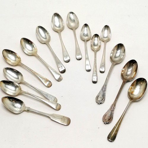 502 - 14 x sterling silver spoons inc Georgian, Exeter, Newcastle etc - longest spoon 14.5cm & 260g