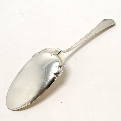 509 - 830 silver pie slice by David Andersen - 23cm & 72g