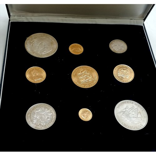 546 - Jersey 1972 boxed proof set of 9 coins inc the 22ct gold (£5, £10, £20, £25, £50 coins) + silver (50... 