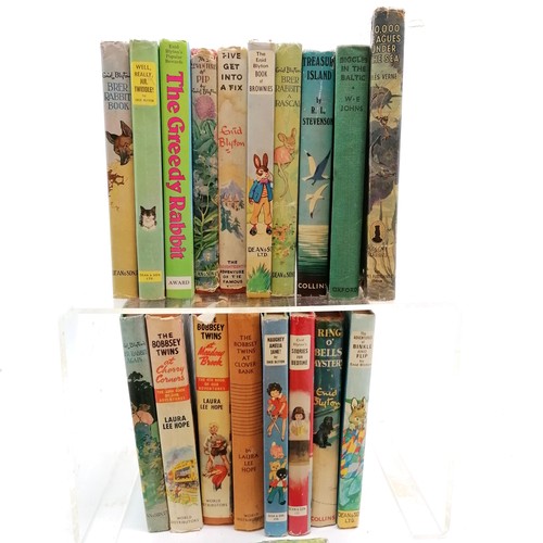 70 - Qty of books inc Enid Blyton, Biggles etc