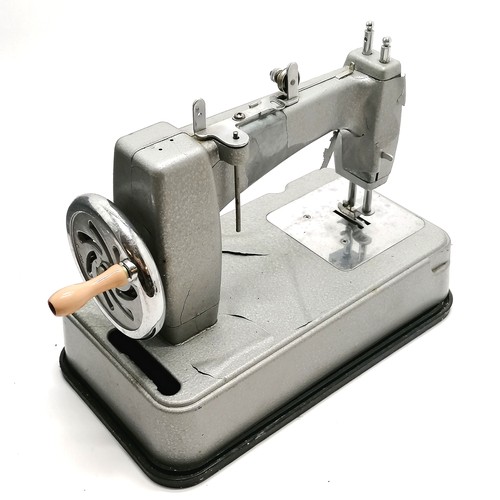 72 - Essex miniature manual sewing machine (in original carry case with instruction book) - 27cm across x... 