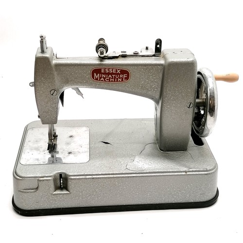 72 - Essex miniature manual sewing machine (in original carry case with instruction book) - 27cm across x... 