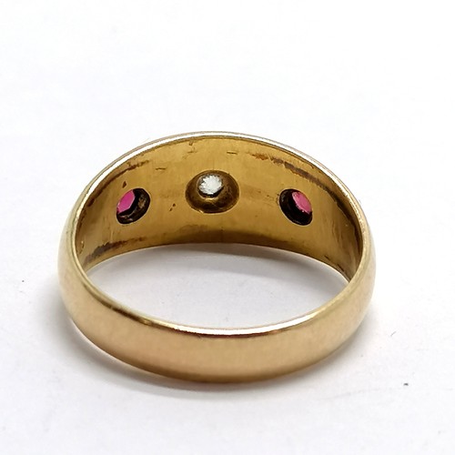 157 - Antique 18ct hallmarked gold gypsy ring set with diamond + 2 rubies - size K & 4.3g total weight