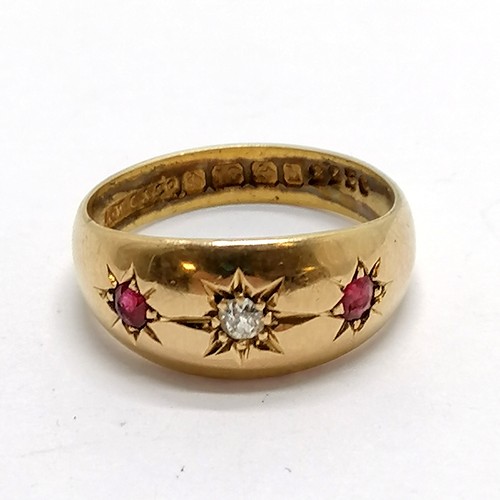 157 - Antique 18ct hallmarked gold gypsy ring set with diamond + 2 rubies - size K & 4.3g total weight