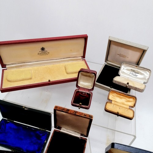 252 - Small qty of antique jewellery boxes inc Mappin & Webb, Fortnum & Mason etc