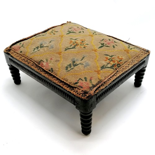 420 - Antique tapestry topped footstool with bobbin turned legs & beaded detail to border - 36cm x 31cm x ... 