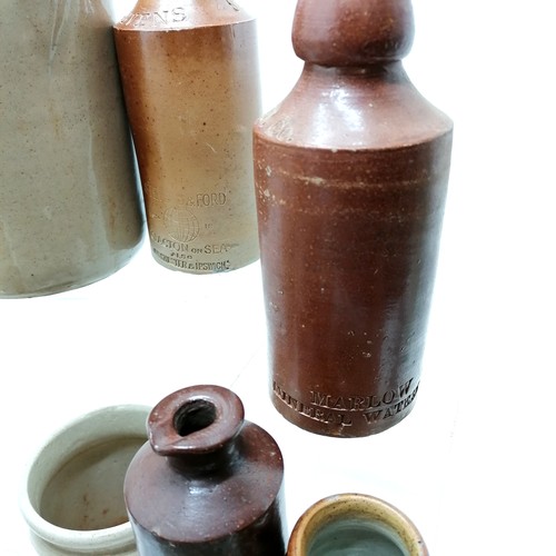 421 - Qty of stoneware jars / bottles inc Camwal, Cracknell, Stevens & Ford (x2), Dundee marmalade (x2), d... 