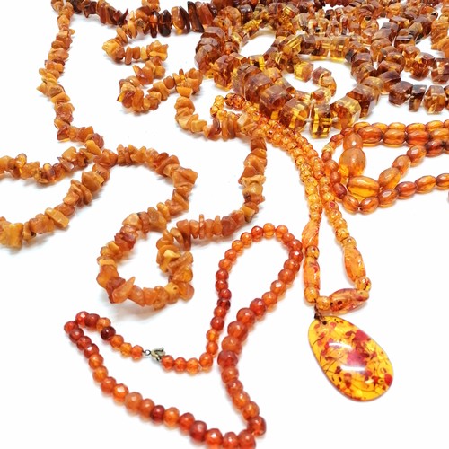 489 - Qty of amber jewellery inc necklaces (longest 180cm) etc ~ total weight of lot 873g