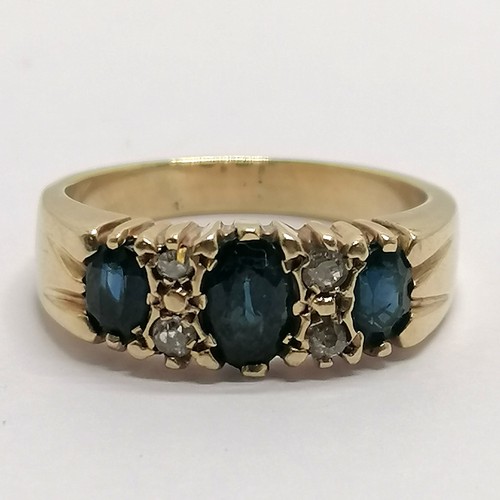 492 - Unmarked gold sapphire & diamond ring - size R½ & 6.5g total weight