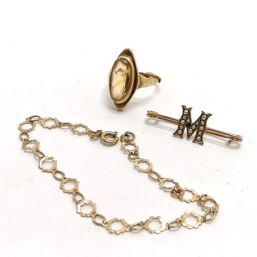 496 - 9ct marked gold bracelet (18cm) t/w unmarked gold antique M bar brooch (missing 1 pearl) & 9ct gold ... 