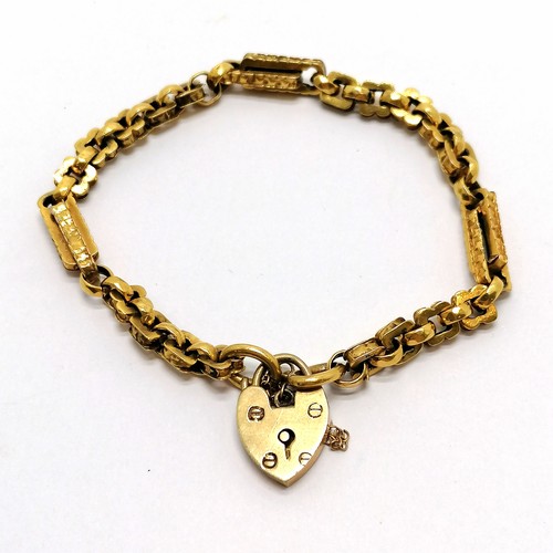 508 - Antique 9ct marked fancy link padlock bracelet - 10.9g - 1 facetted connecting link has a fracture o... 