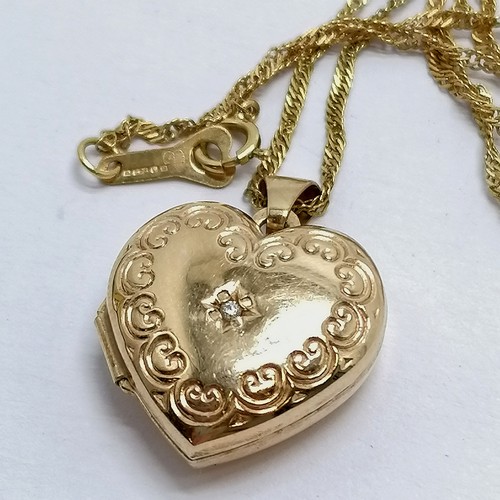 635 - 9ct hallmarked gold heart shaped locket set with a diamond on a 9ct hallmarked gold 44cm chain ~ tot... 