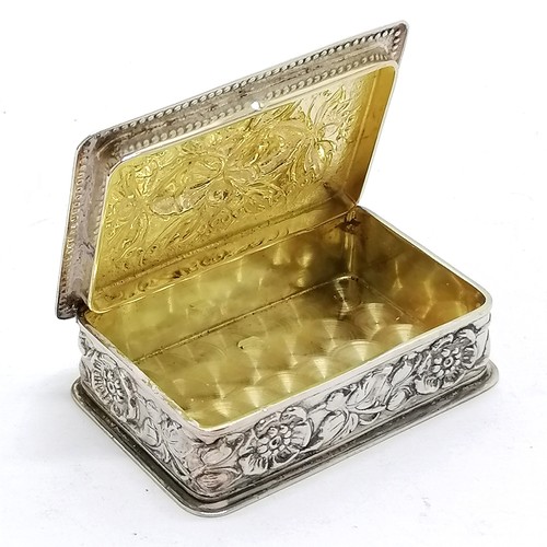 834 - Swedish sterling silver pill / trinket box by Mema with a lemon gilded interior- 5cm x 3.5cm & 41g