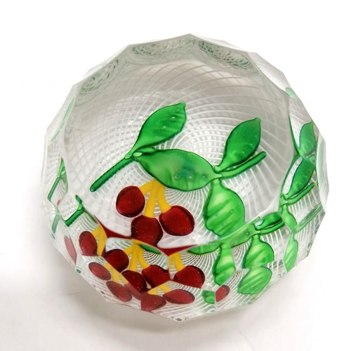 1 - St Louis 1985 three cherries miniature facetted glass paperweight with central cane marked 198575 - ... 