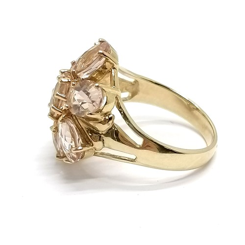 675 - 9ct hallmarked gold morganite stone set ring - size N½ & 5g total weight