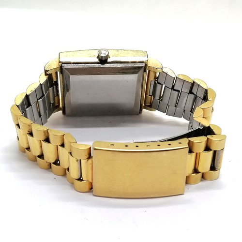 751 - Zenith automatic wristwatch in gold plated 28mm square case on a later gold plated bracelet - deteri... 