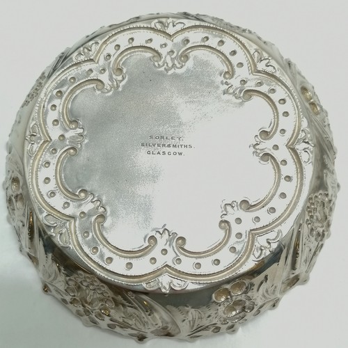 813 - Impressive Victorian cased set of 3 silver hallmarked embossed dishes by Charles Edwards & retailed ... 