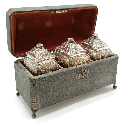 847 - 1766 George III silver set of 3 tea caddies by Samuel Taylor in original shagreen covered box (with ... 