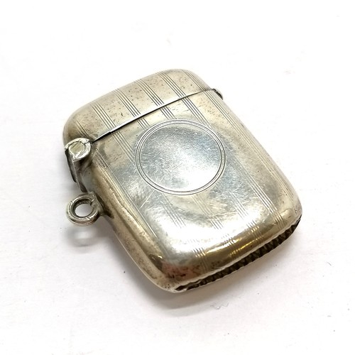 851 - Silver vesta case - 3.5cm x 2.5cm & 14.9g total weight ~ has wear to case and slight dents