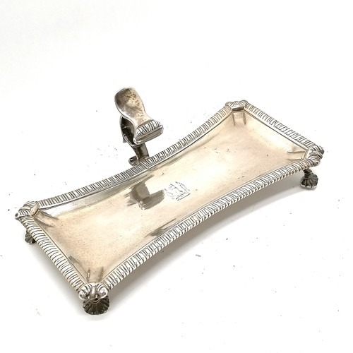 853 - 1766 George III silver candle snuffer tray with central handle on 4 cast shell feet by Ebenezer Coke... 