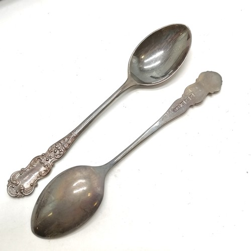 864 - Cased set of 6 teaspoons 47g T/W a plated boxed set of spoons