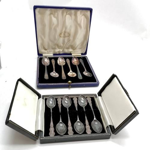 864 - Cased set of 6 teaspoons 47g T/W a plated boxed set of spoons