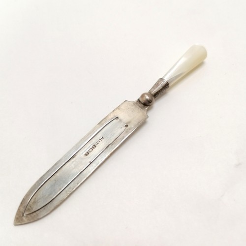 869 - Silver & mother of pearl bookmark - 9cm & 5.3g total weight