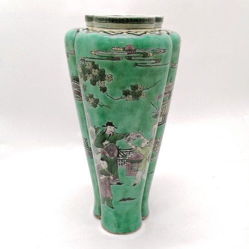 40 - Antique Chinese famille verte unusual 3 lobed shaped vase with 3 panels depicting figures with offer... 