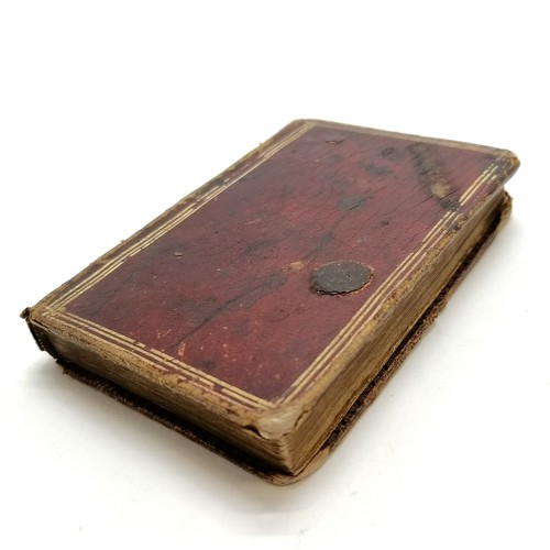 59 - 1538 miniature book - 'Horae In Laudem beatissimæ Virginis, secundum cosuetudinem Romanæ curiæ' and ... 