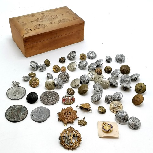 97 - Qty of mostly military buttons and badges inc RFC cap badge, German silver medallion, transport butt... 