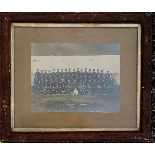 101 - Framed 1921 group photograph of 4th Gloucester Regiment Conway - 34cm x 29cm ~ frame slight a/f