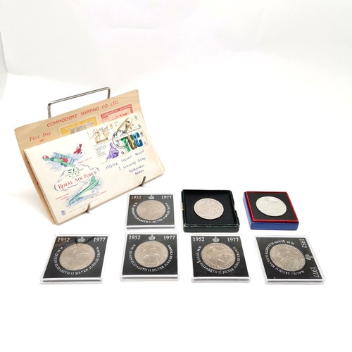 124 - 1951 boxed festival of Britain crown, 5 x 1977 crowns, 1953 boxed souvenir medallion t/w 1961 Europa... 